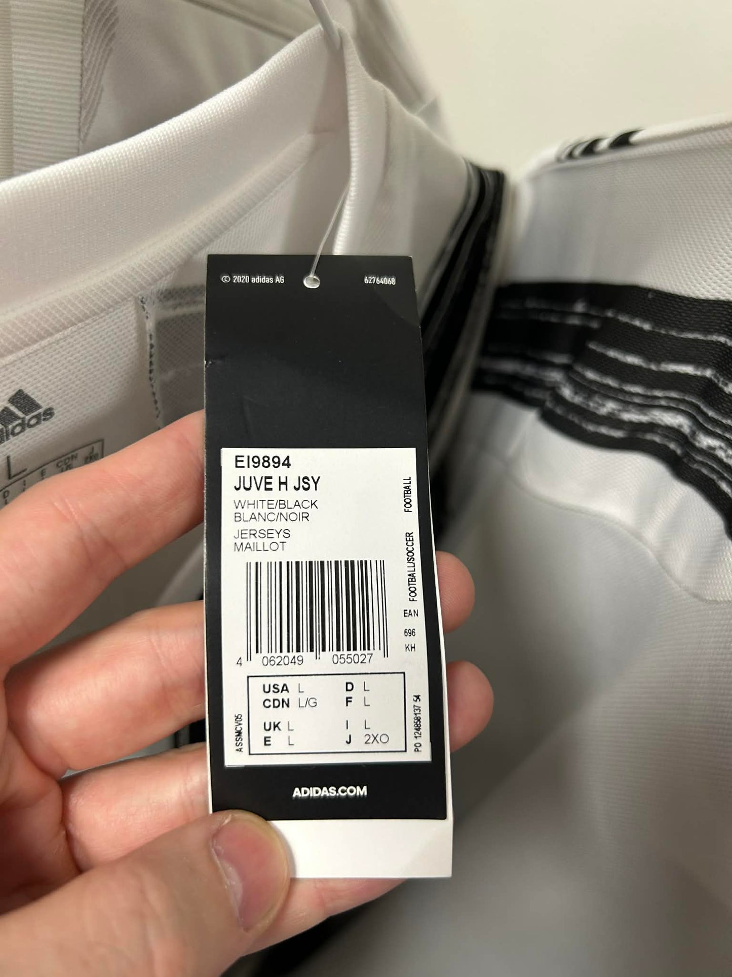 Juventus 2020-2021 Home Shirt (BNWT) L