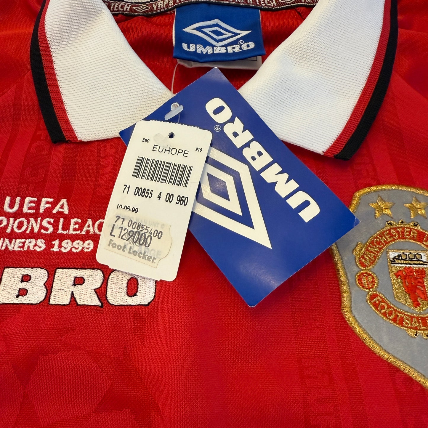 Manchester United 1999 European Home Shirt - BNWT - 2 Star