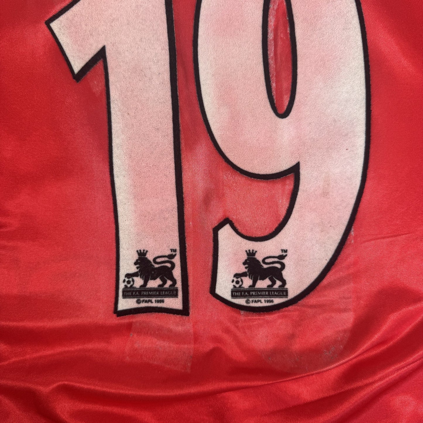 RICARD 19 Middlesbrough 1998/1999 Home Football Shirt Large