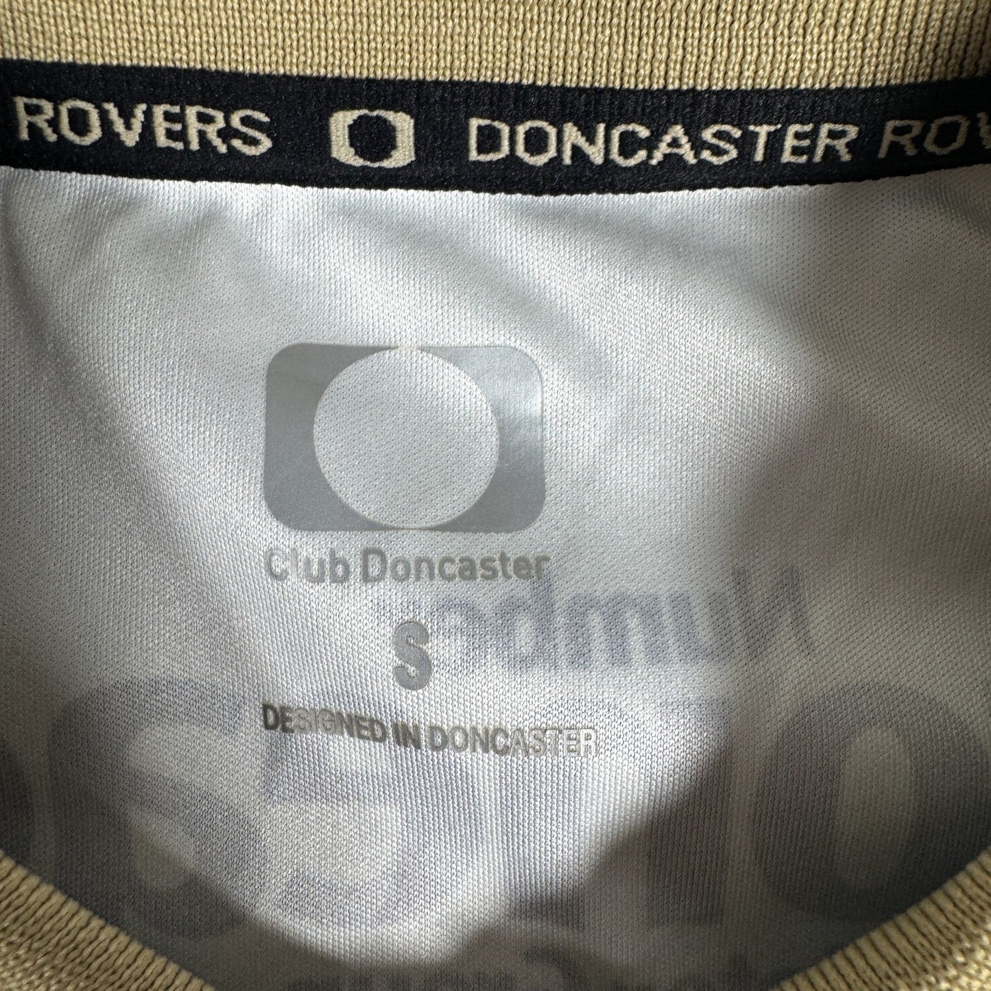 Doncaster Rovers 2020/2021 Third Football Shirt Small