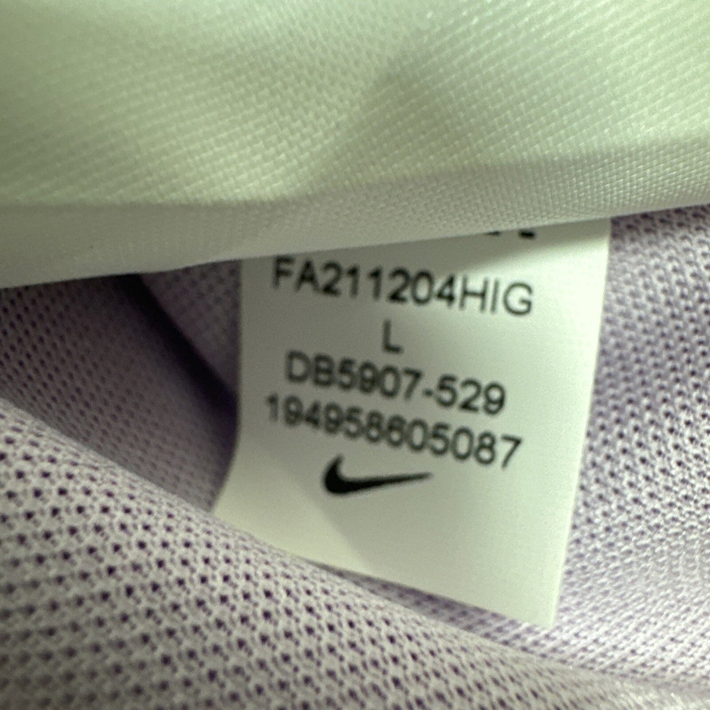 Tottenham Hotspur 2021/2022 Third Football Shirt Large