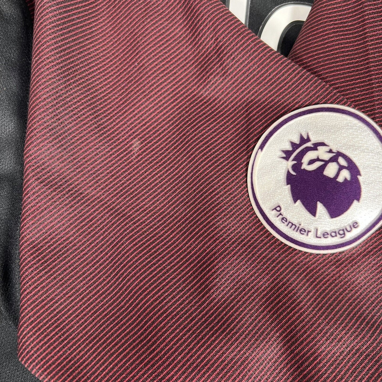 Manchester City 2016/2017 Away Football Shirt Large