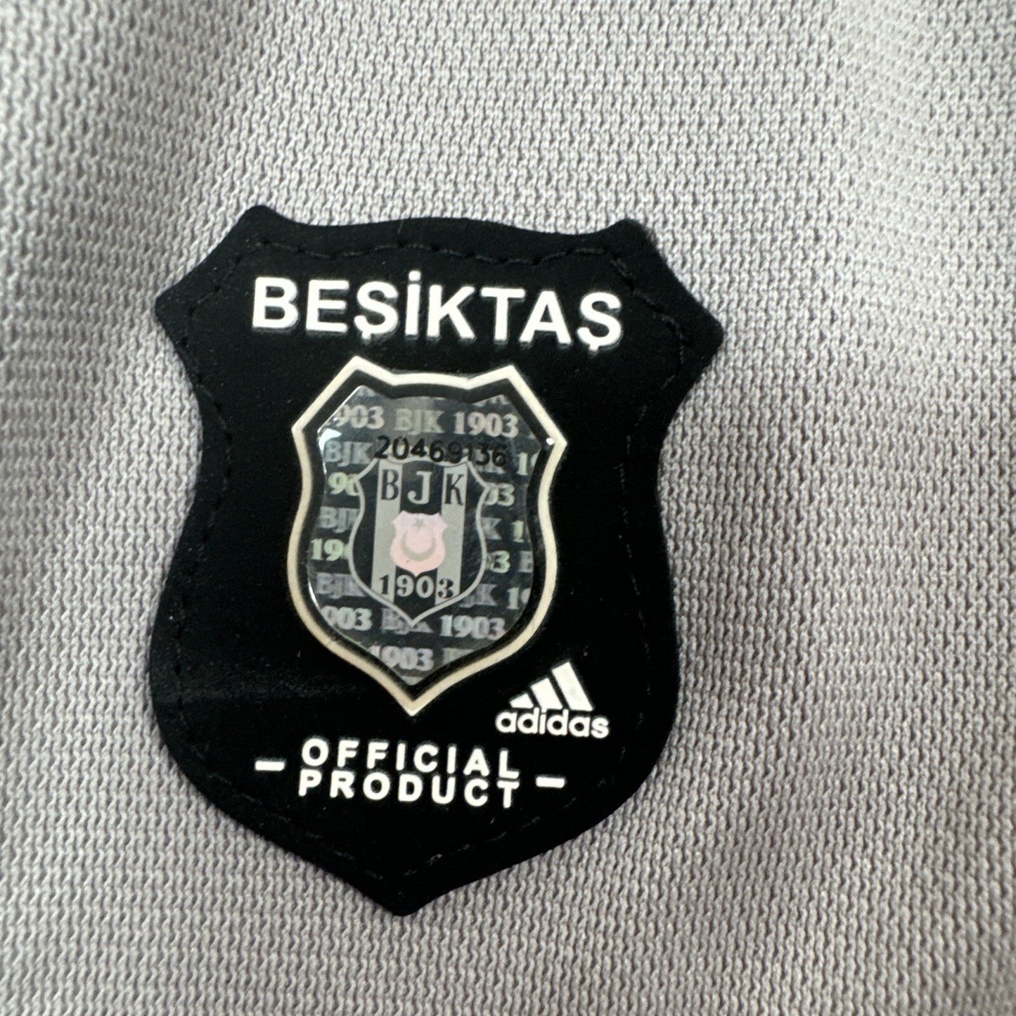 Besiktas 2013/2014 Third Football Shirt Formotion Small