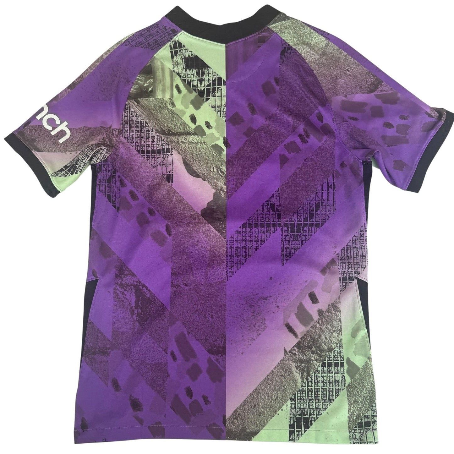 Tottenham Hotspur 2021/2022 Third Football Shirt Medium