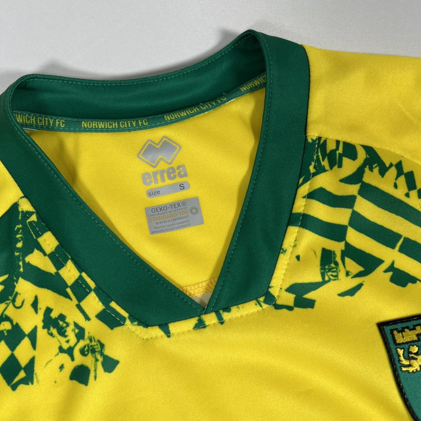 Norwich City 2020/2021 For The Fans Football Shirt Small