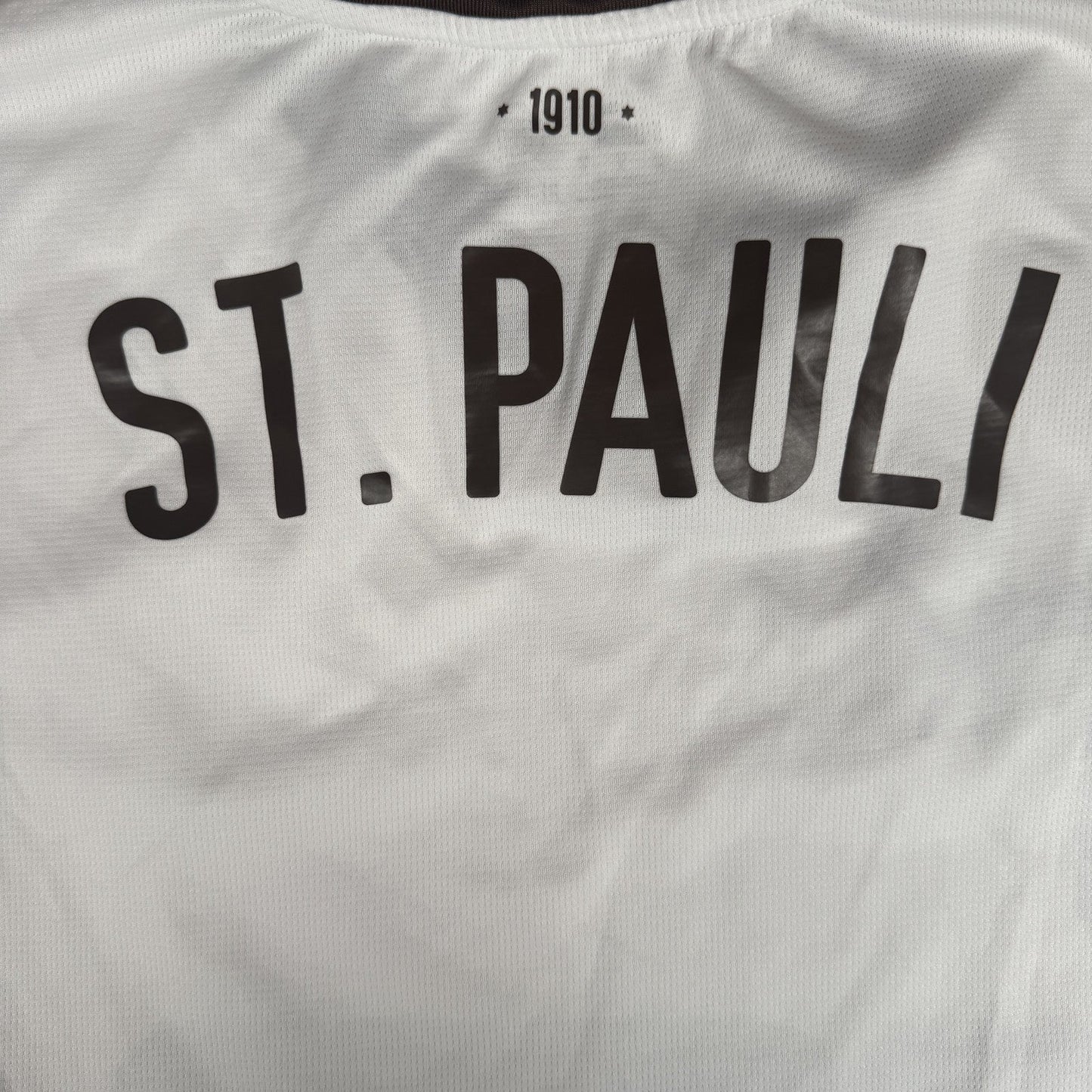 FC St Pauli 2024/2025 Third Football Shirt Large