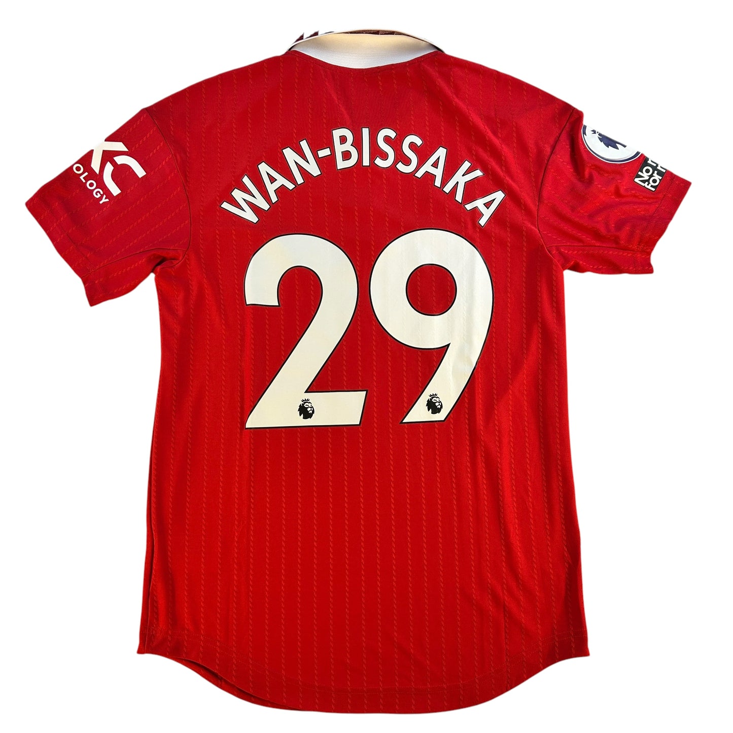 Manchester United 2022/2023 Player Issue Poppy Home Shirt - Wan Bissaka