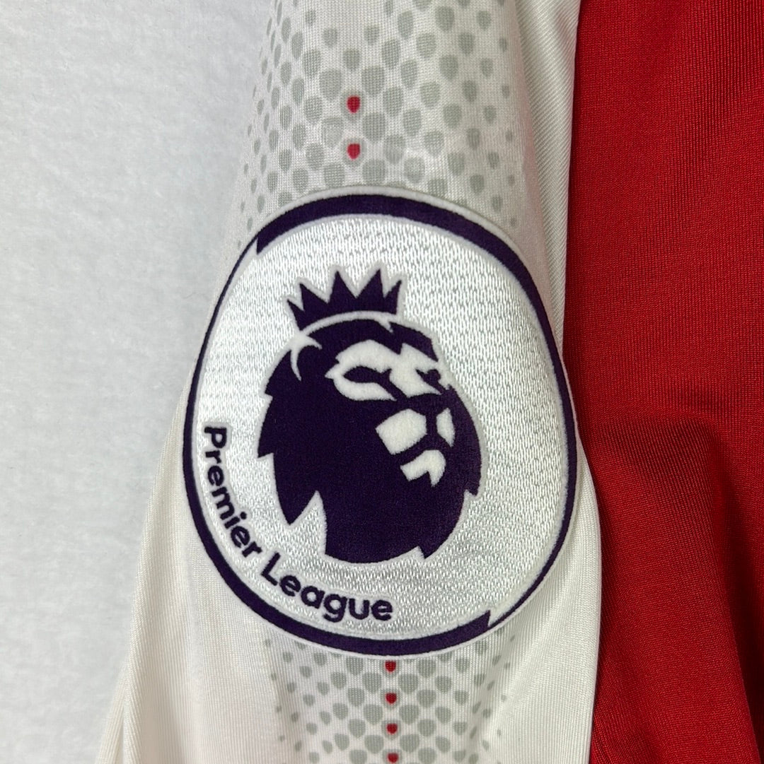 Arsenal 2017/2018 Match Issued Home Shirt - Chambers 21