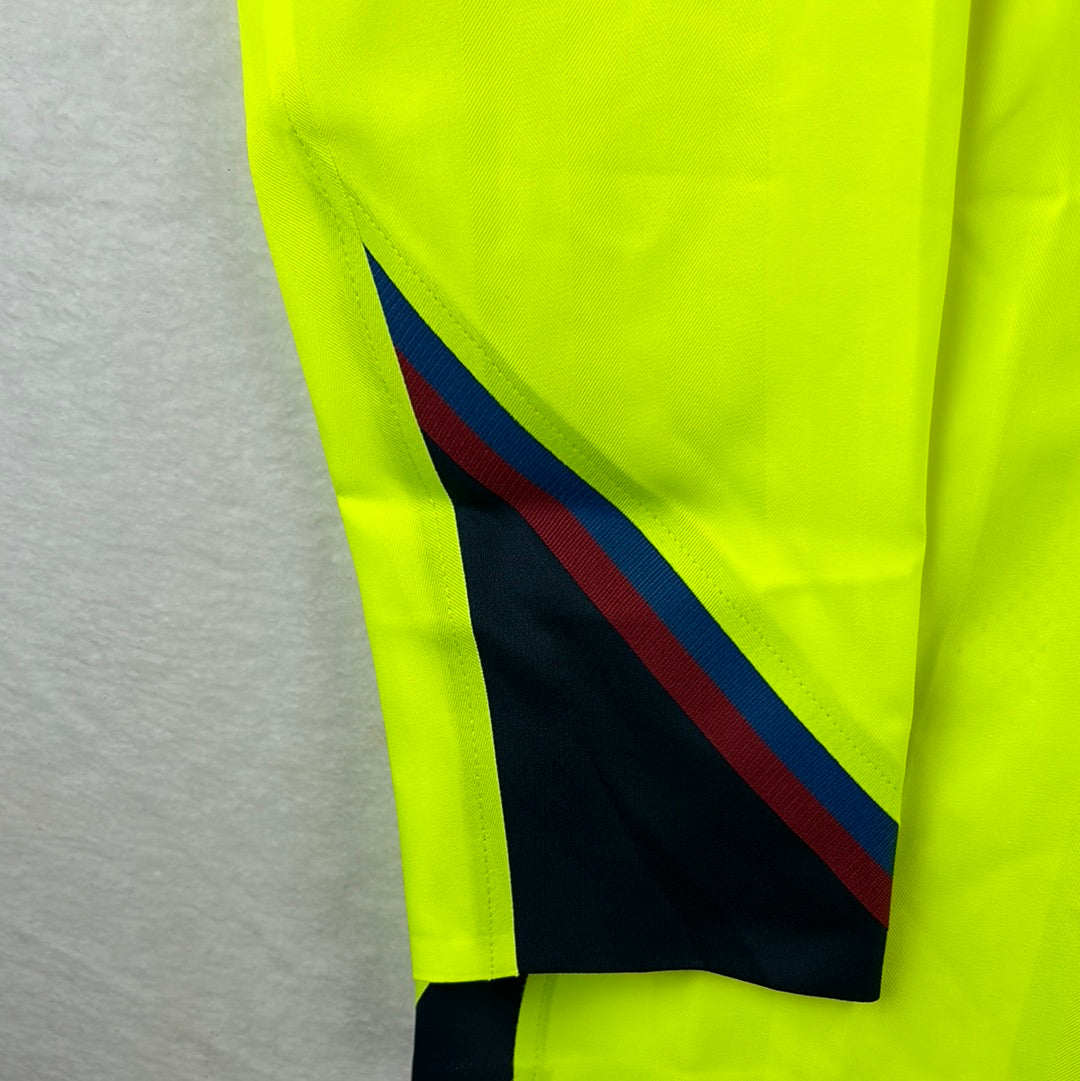 Barcelona 2005/2006 Player Issue Away Shirt - V. Bommel 17 - Long Sleeve - T90