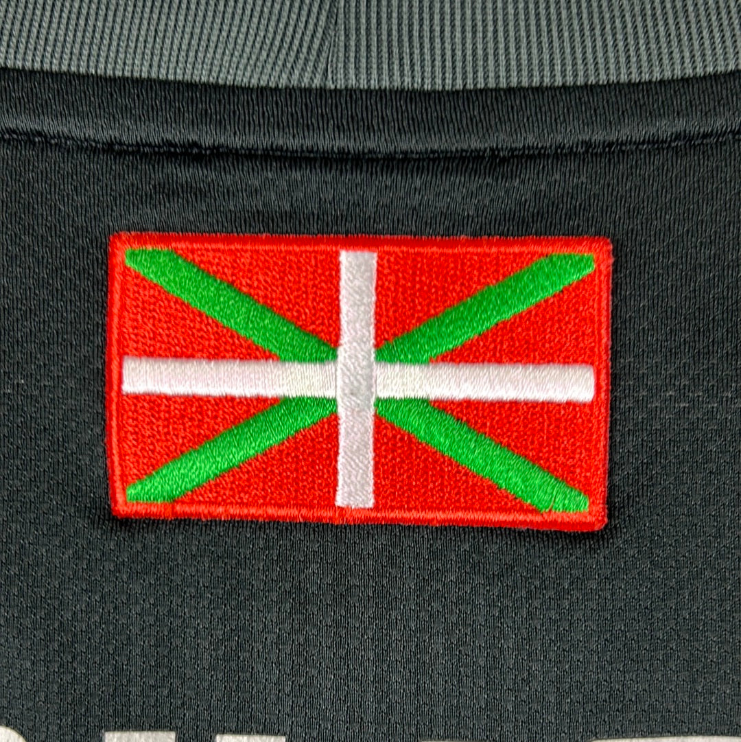 Real Sociedad 2013/2014 Player Issue Shirt - Zubikarai 13