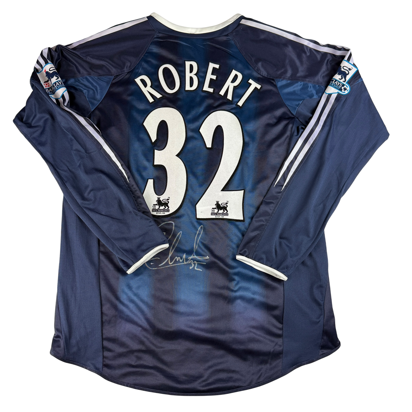 Newcastle United 2004/2005 Match Issued Away Shirt - Robert 32 signed on the back
