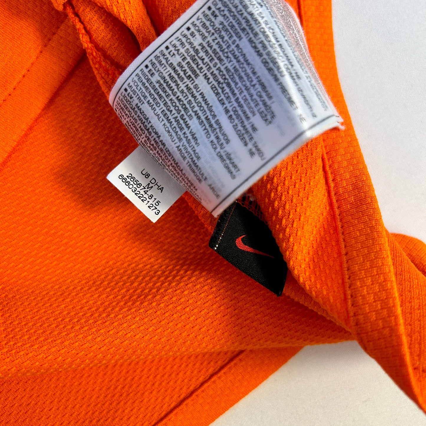 Holland 2008 Home Shirt - Medium - Very Good