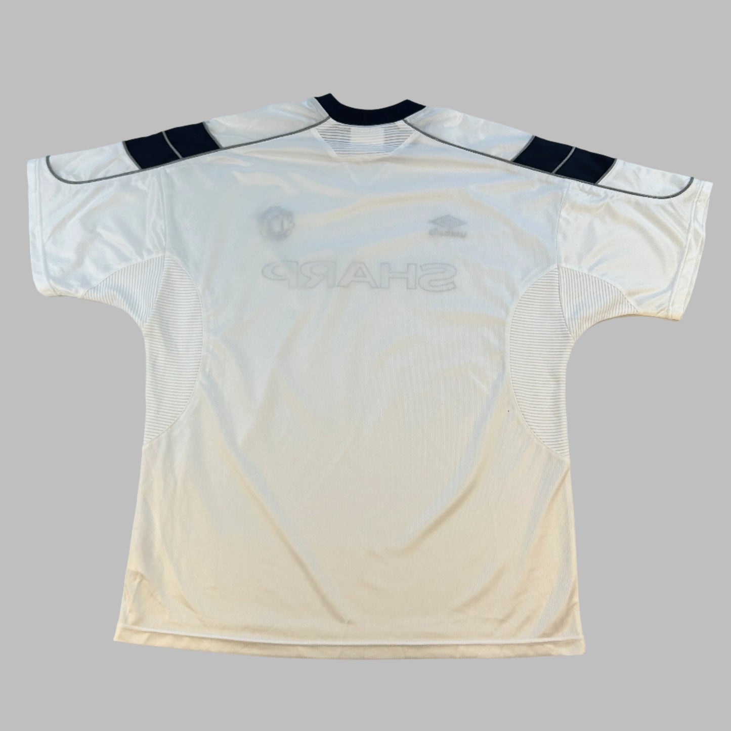 Manchester United 1999/2000 Third Shirt - Medium
