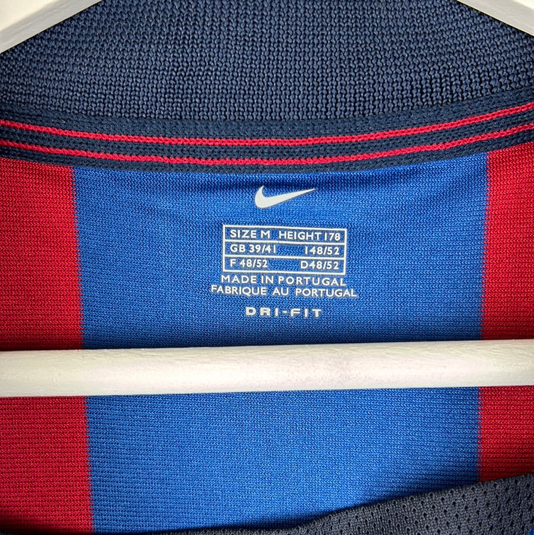 Barcelona 2001-2002 Home Shirt - Medium - Excellent Condition