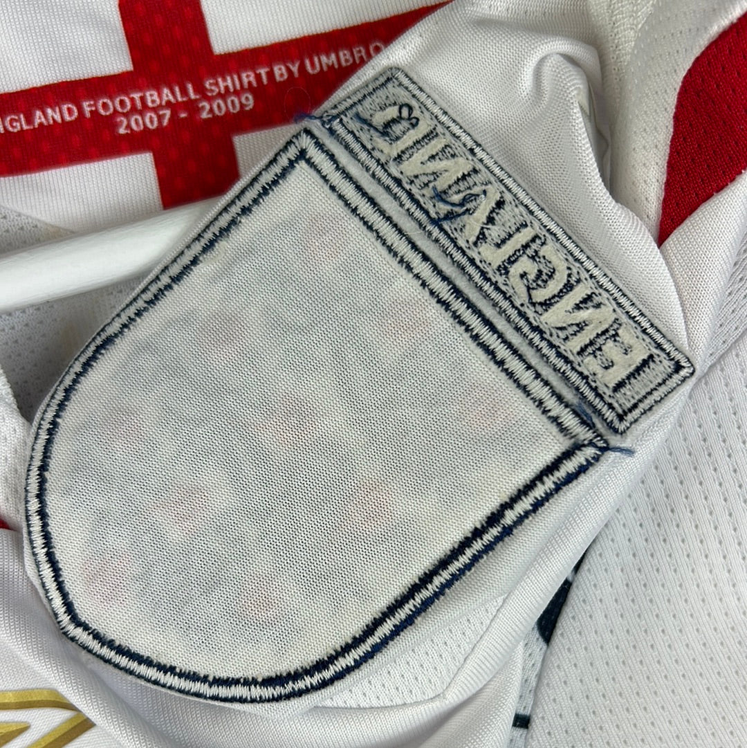 England Player Issue 2007 Home Shirt - Heskey v Russia