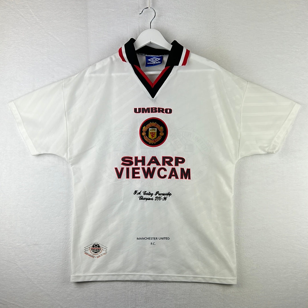 Manchester United 1996-1997 Away Shirt - Medium - Champions Embroidery