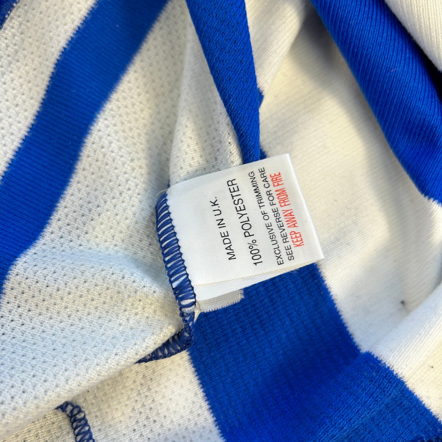 Sheffield Wednesday 1999/2000 Home Shirt - Alexandersson 16