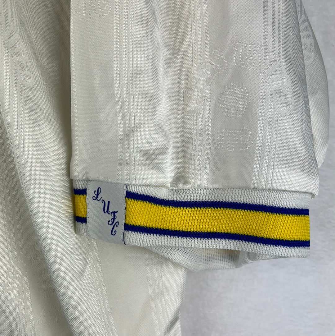 Leeds United 1996-1998 Home Shirt - Large - Sharpe 7