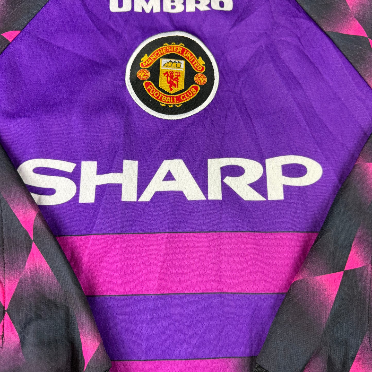 Manchester United 1996/1997 Away Goalkeeper Shirt - Medium Adult - Very Good Condition