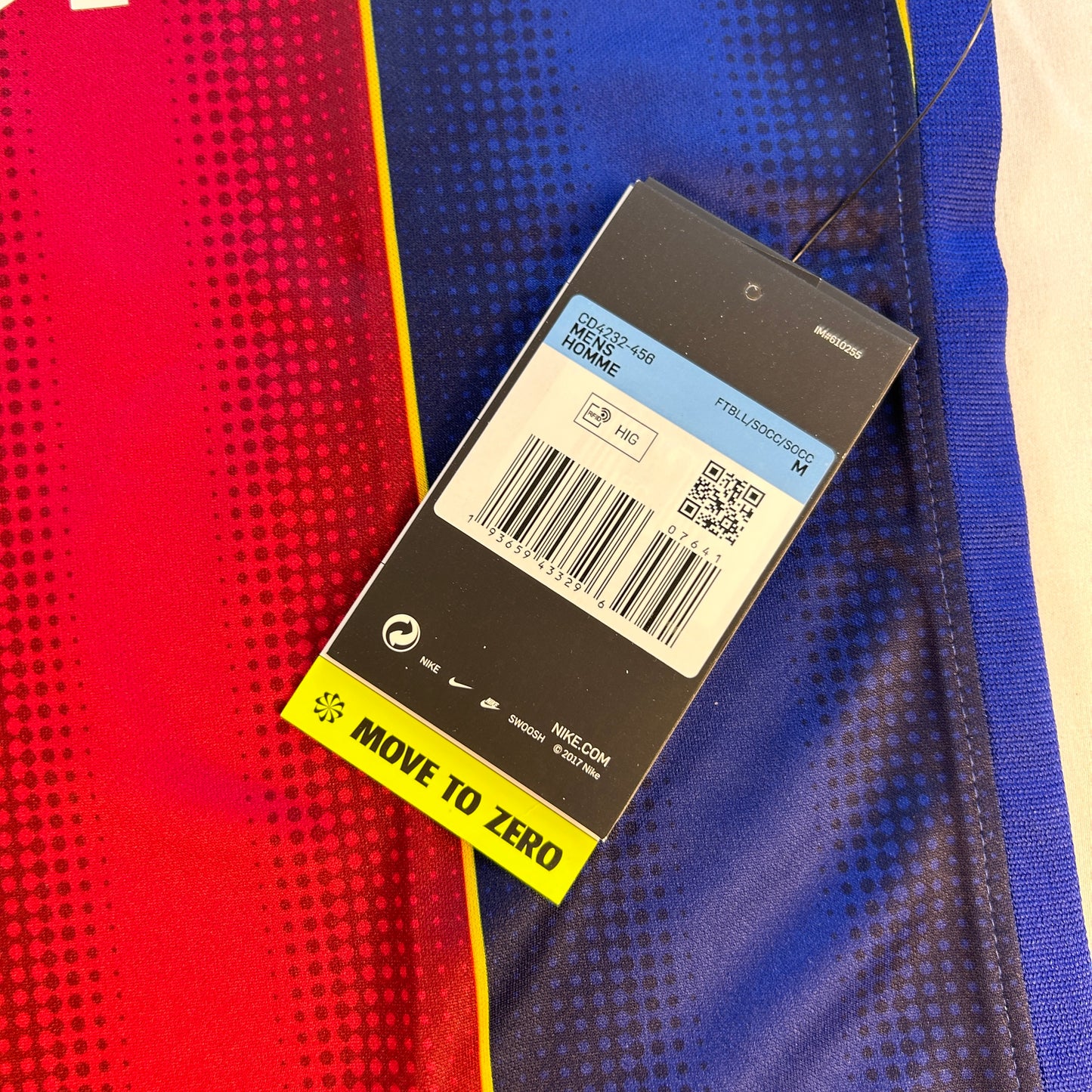 Barcelona 2020/2021 Home Shirt - Medium - New with tags