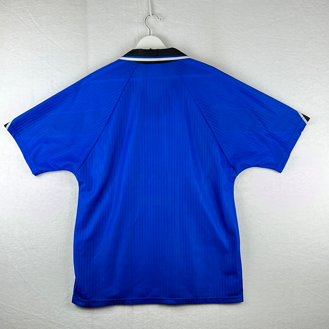 Manchester United 1996/1997 Third Shirt - Champions Embroidery