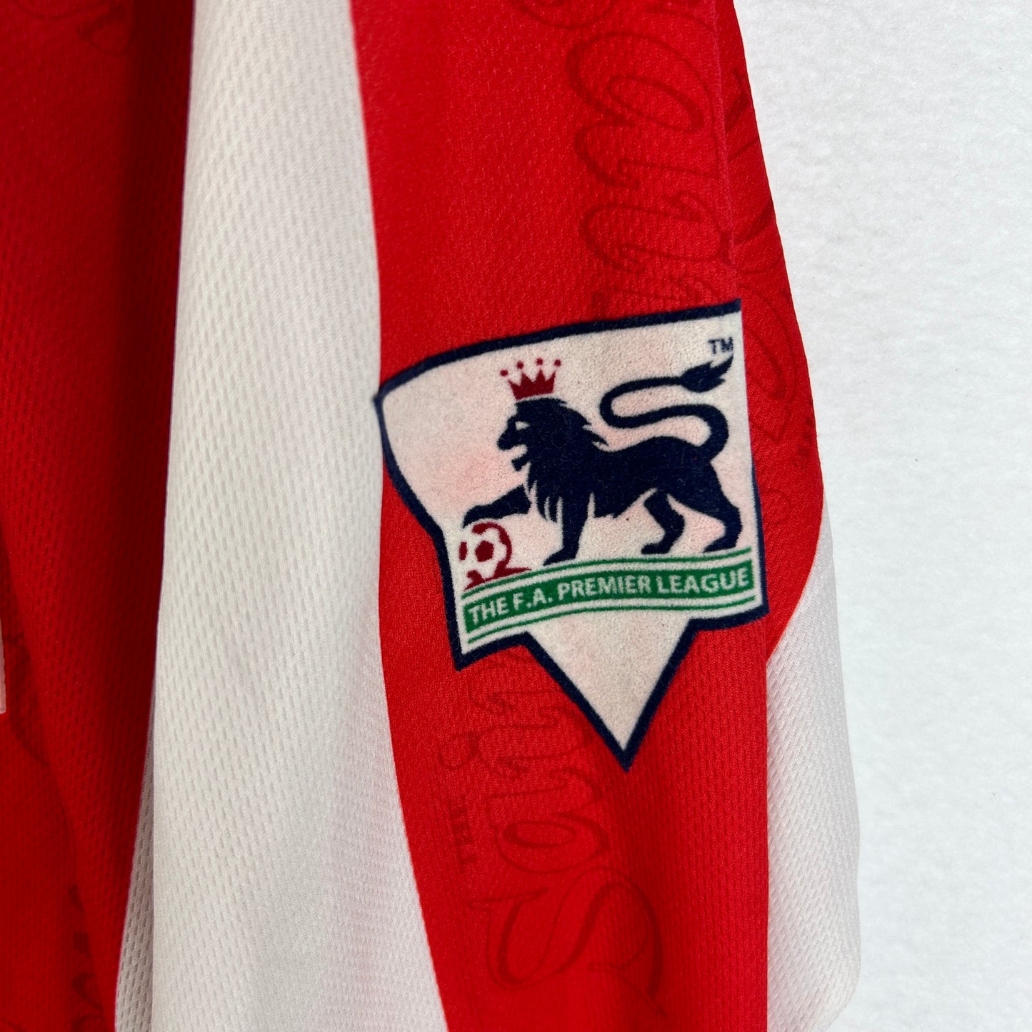 Southampton 1998/1999 Home Shirt - Beresford 3