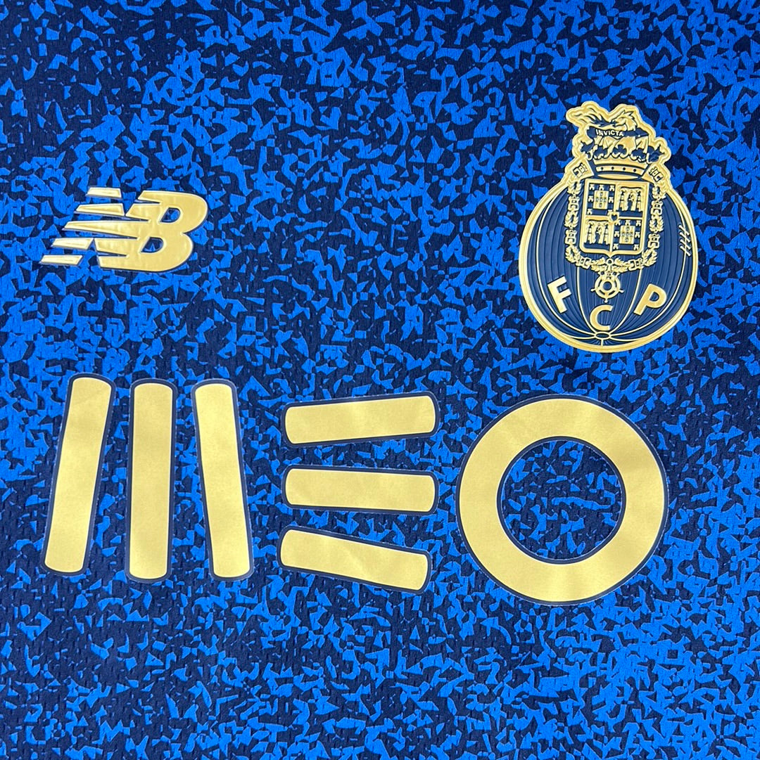 FC Porto 2021-2022 Away Shirt - Medium - Excellent Condition
