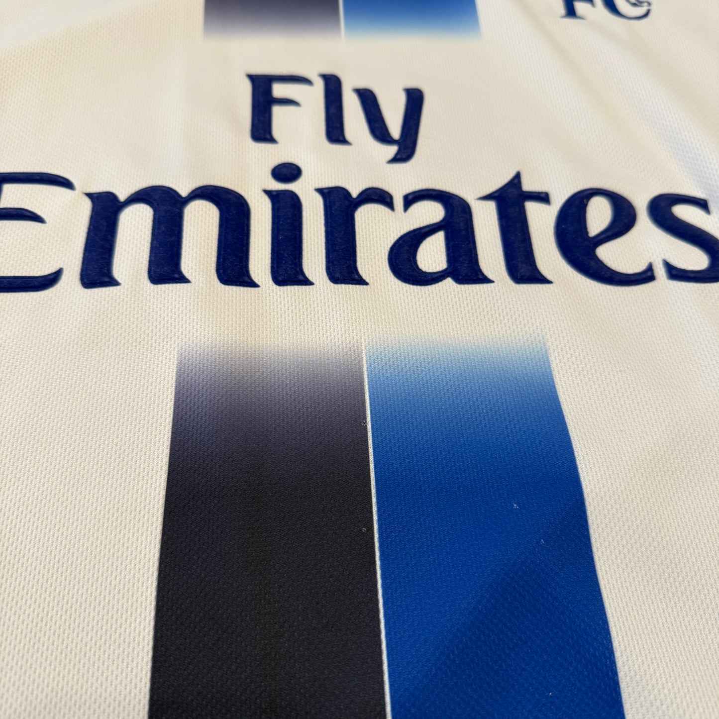 Chelsea 2003/2004 Away Shirt - Large Adult - Vintage Shirt - Very Good Condition