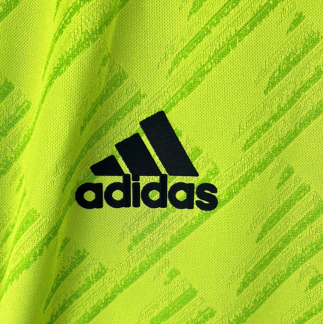 Manchester United 2022/2023 Player Issue Third Shirt - Garnacho 49