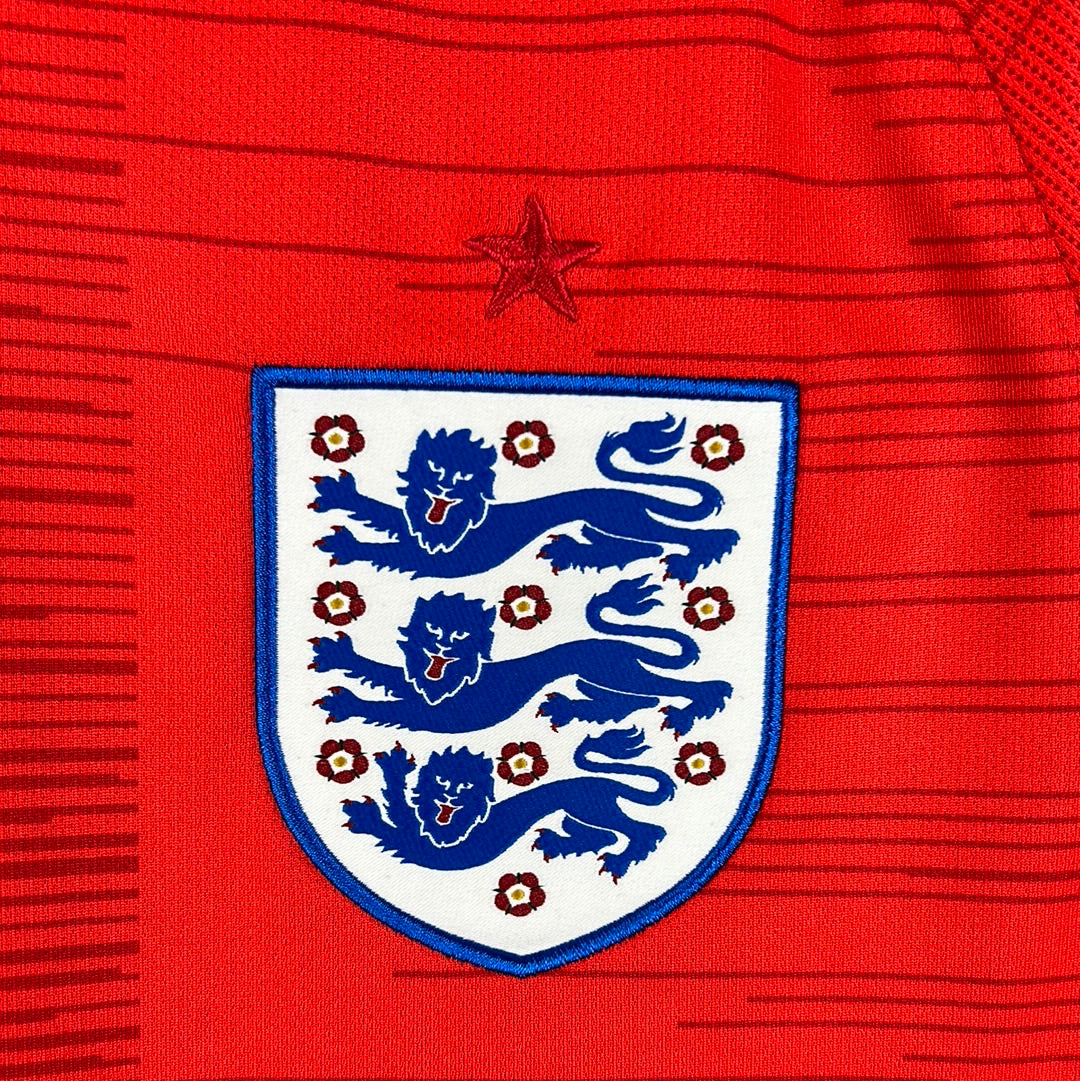 England 2018 Away Shirt - Medium Adult - Excellent Condition