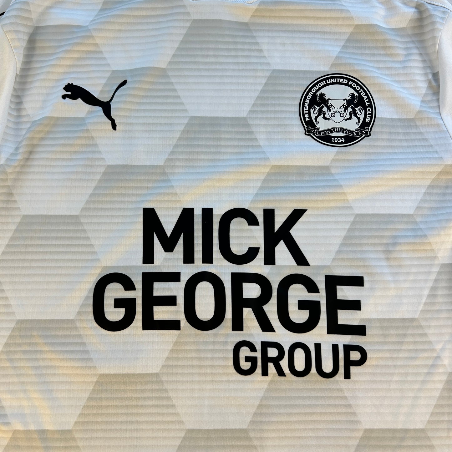 Peterborough United 2021/2022 Player Issue Third Shirt - Dembele 10
