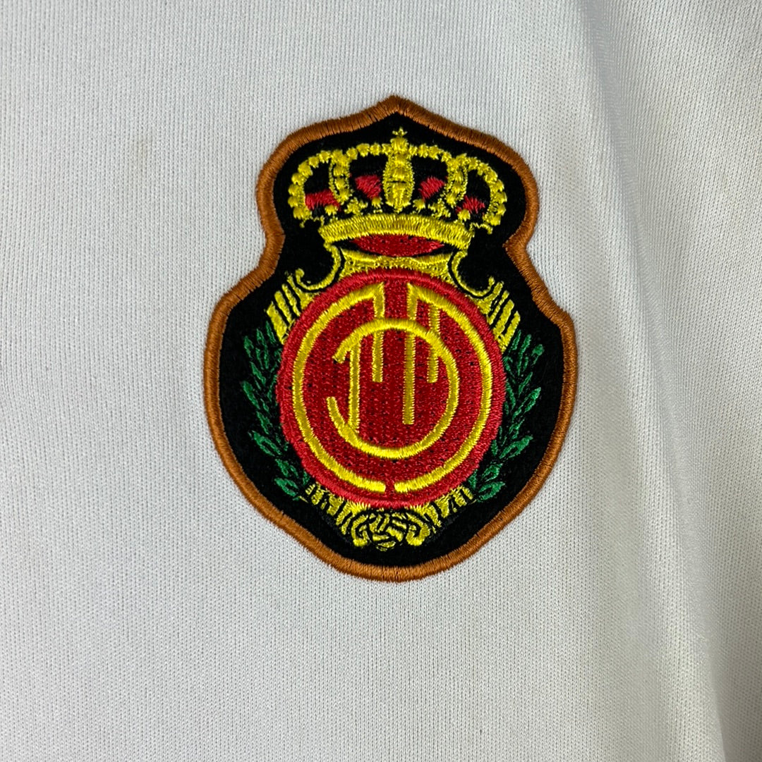 RCD Mallorca 2010-2011 Match Worn Away Shirt - Webo 9