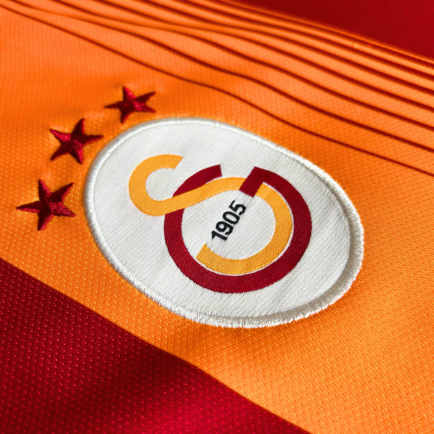 2014-15 Galatasaray Home Shirt - XL