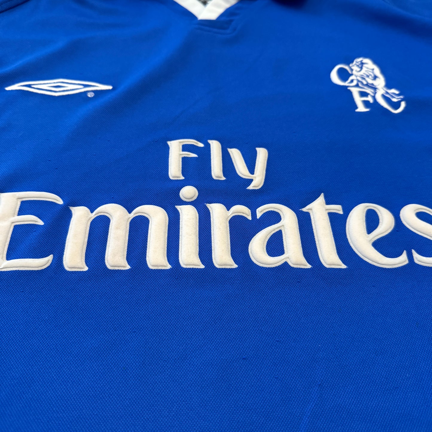 Chelsea 2001/2002 Home Shirt - Vintage Chelsea Shirt