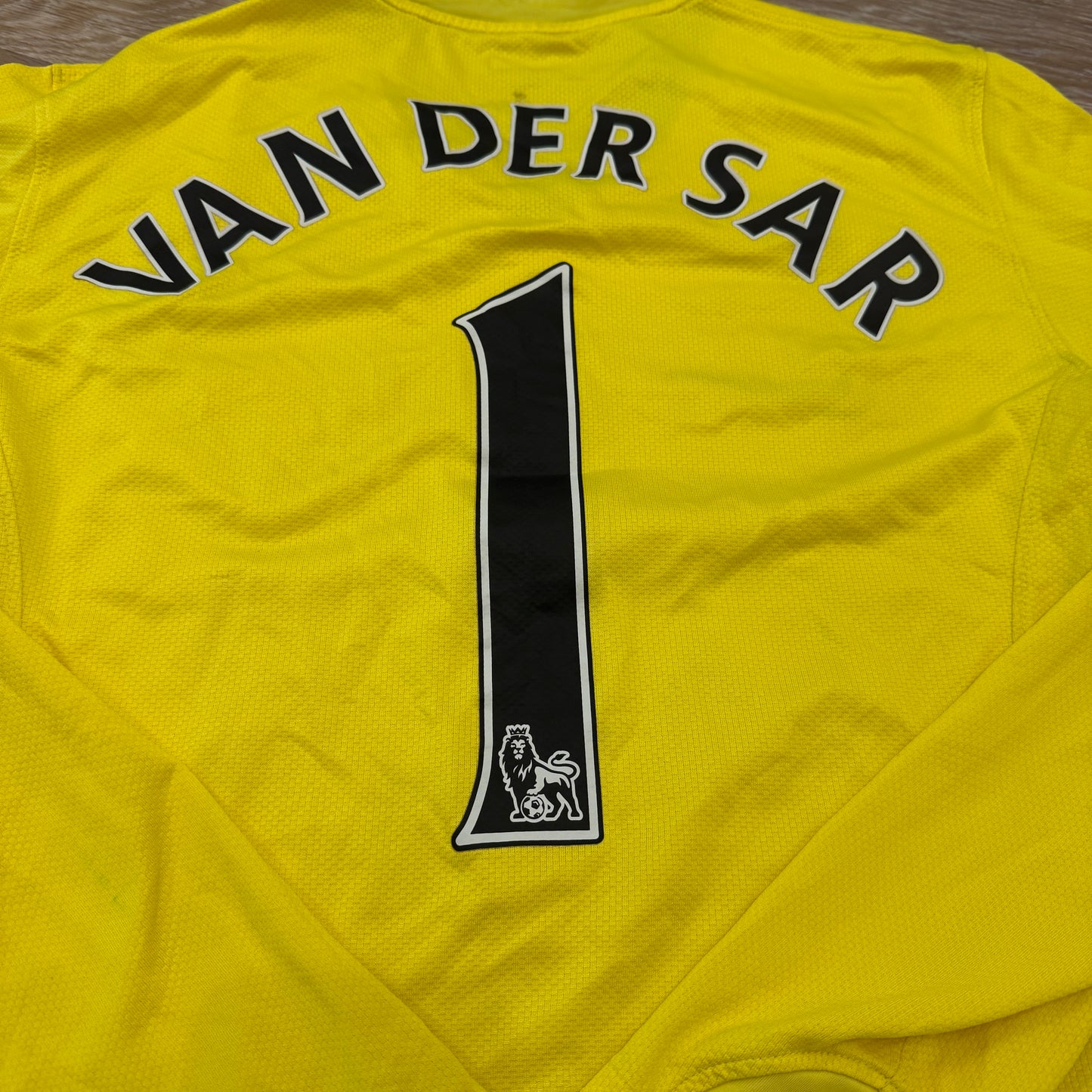 Manchester United 2008 Goalkeeper Shirt - Medium - 1 VAN DER SAR