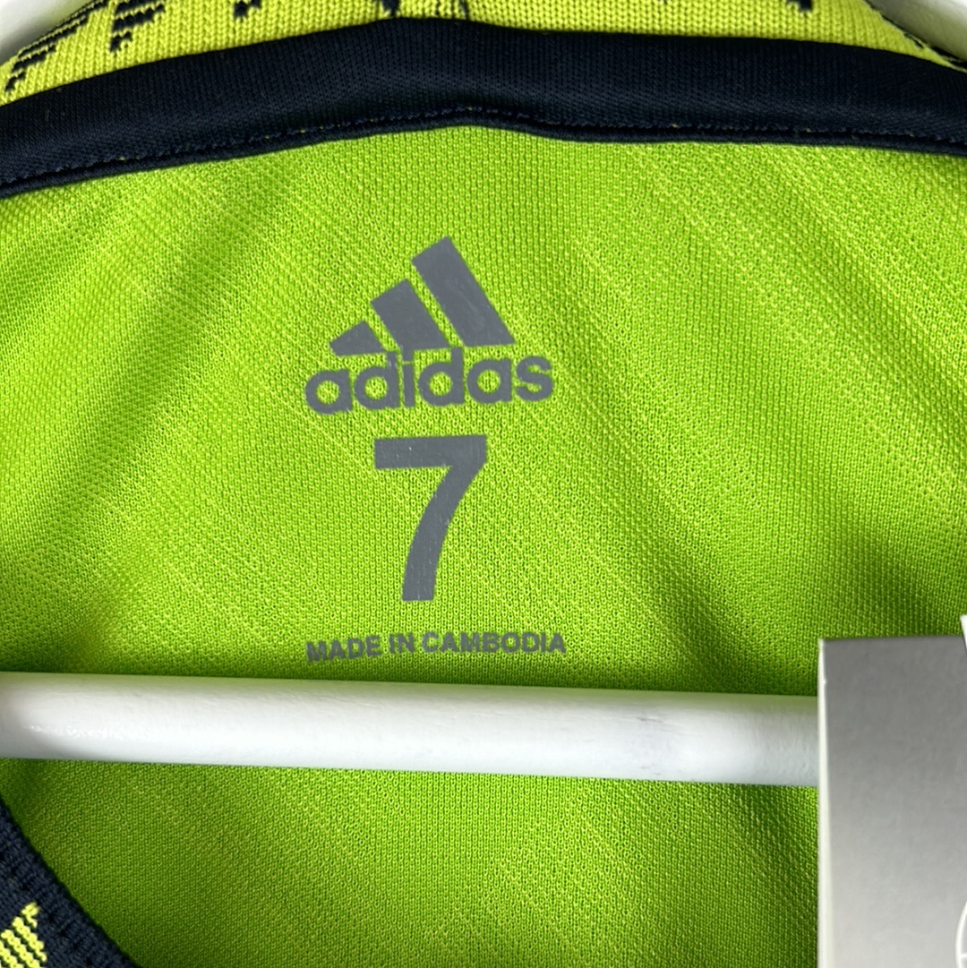 Manchester United 2022/2023 Player Issue Third Shirt - Size 7 (Large)