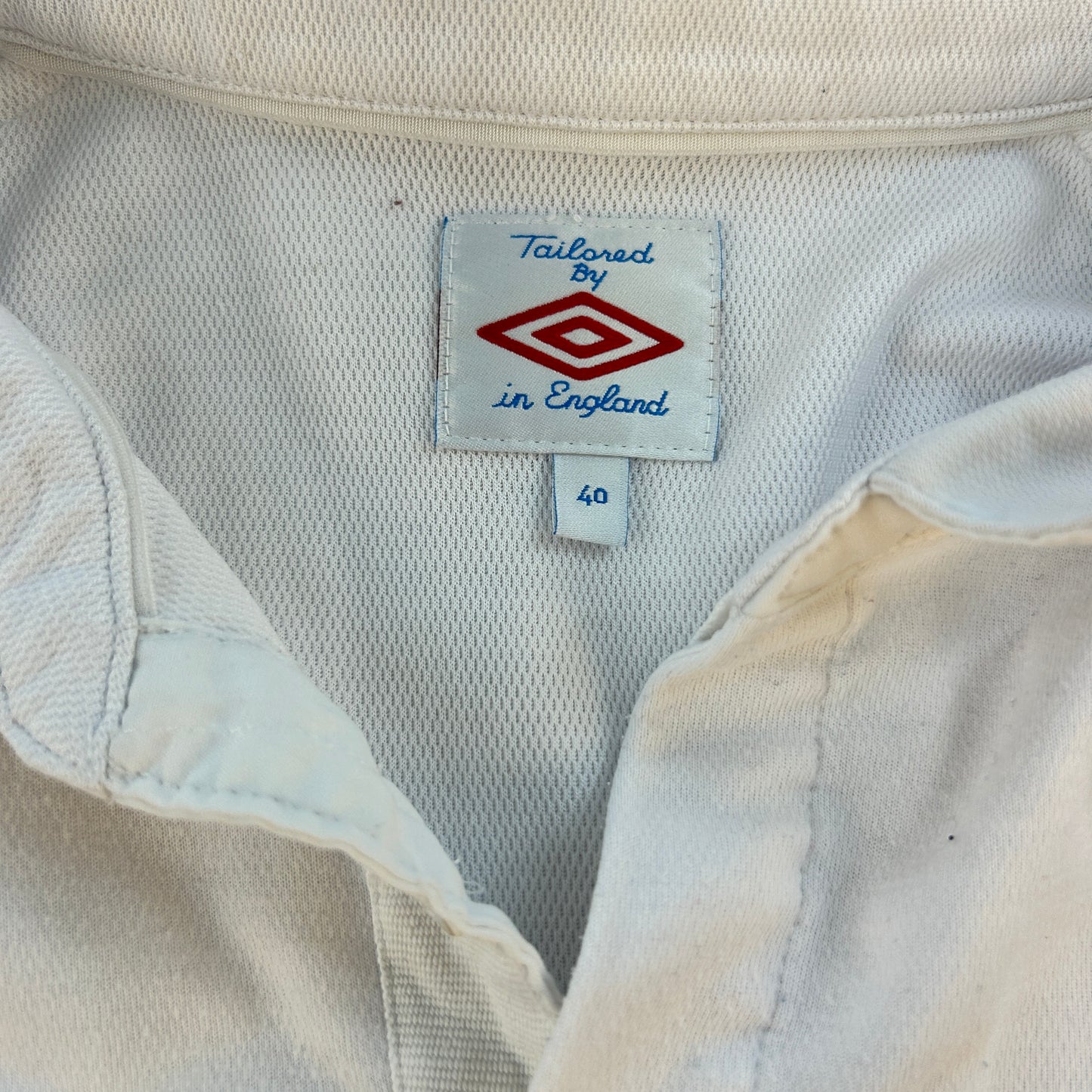 England 2010 Home Shirt - Long Sleeve - Large