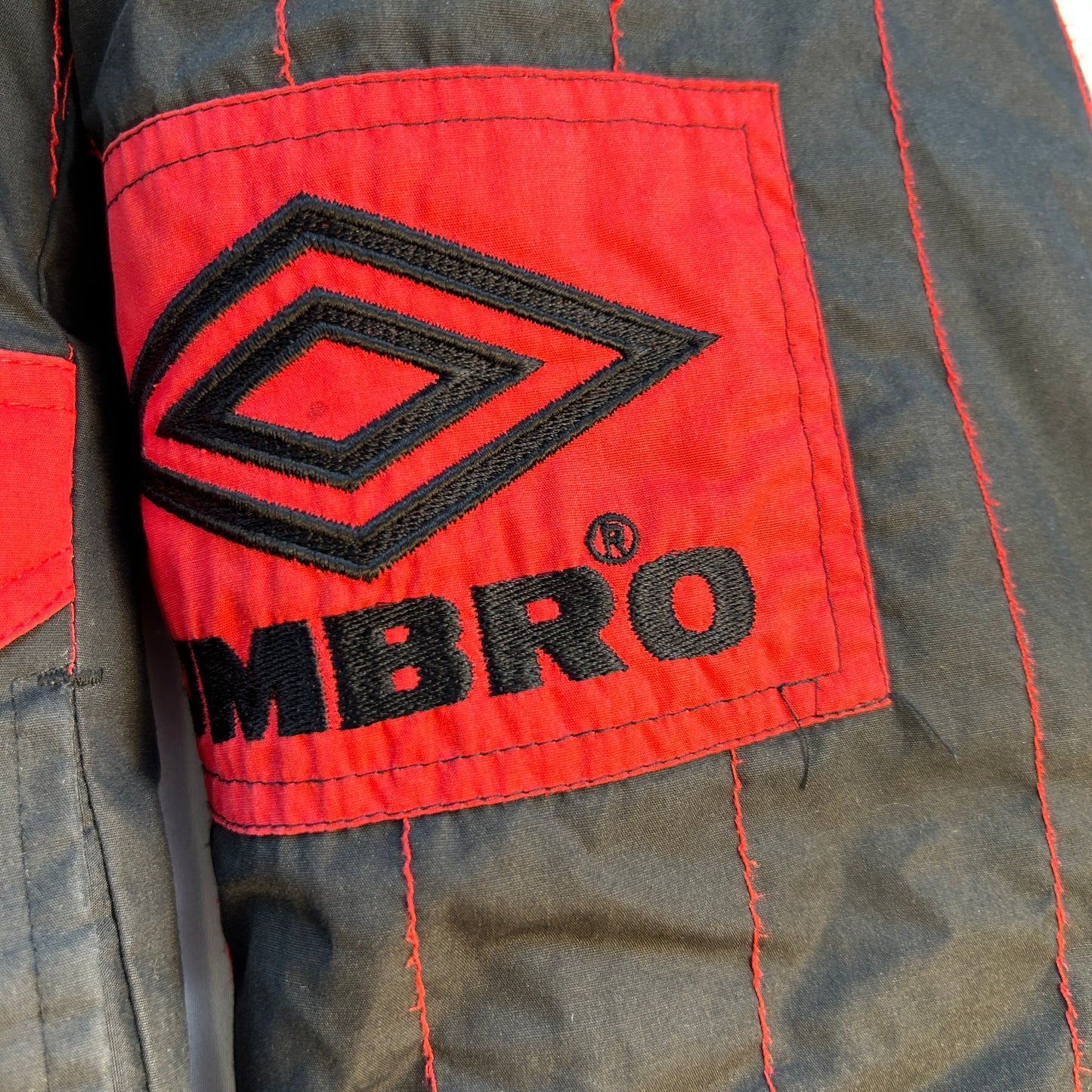 Manchester United 1994/1995 Padded Coat - Vintage Umbro Jacket