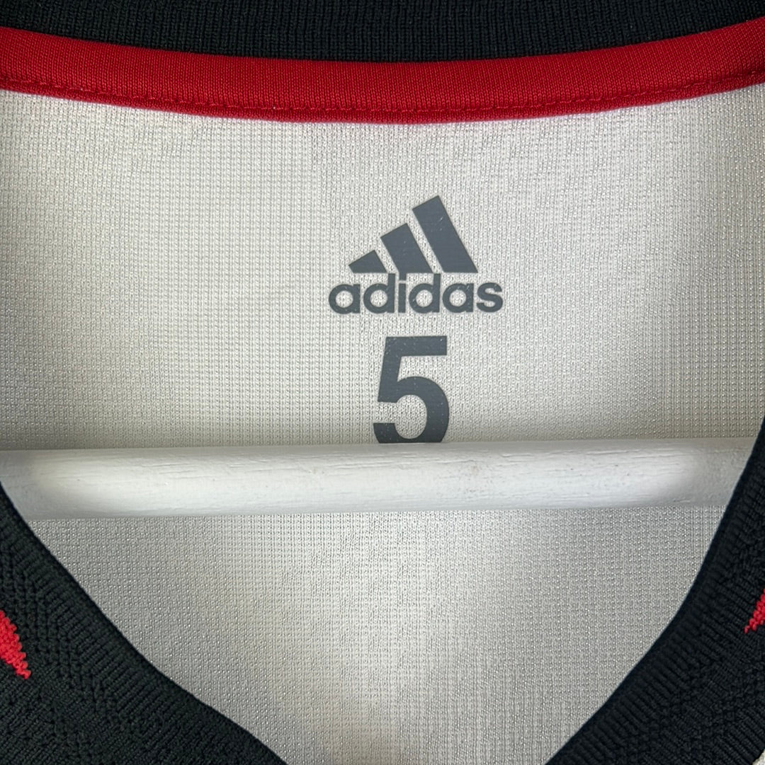 Manchester United 2022/2023 Player Issue Away Shirt - B Fernandes 8