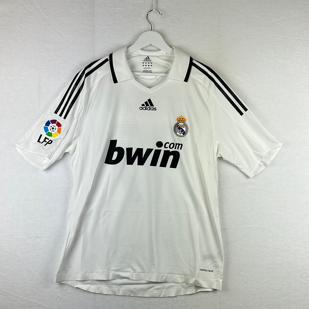 Real Madrid 2008/2009 Player Issue Home Shirt - V Nistelrooy 17 - La Liga