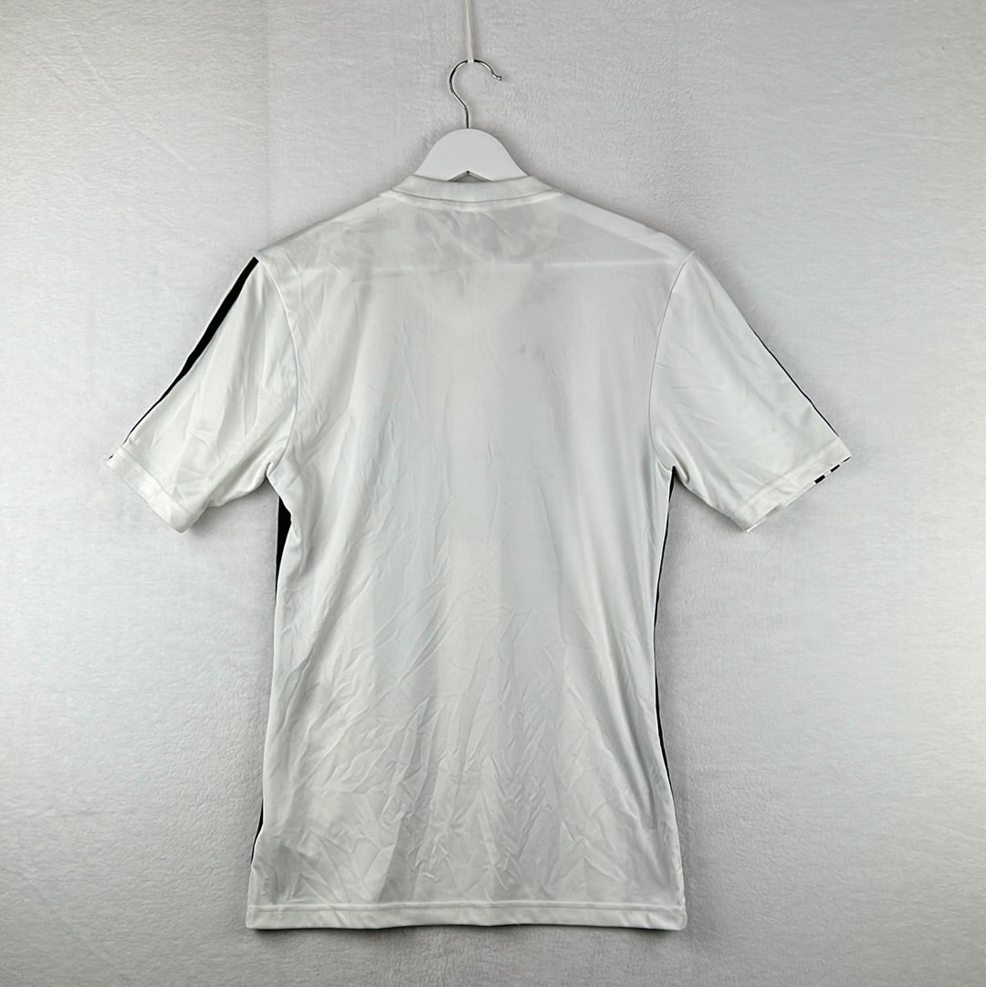 Juventus 2015-2016 Home Shirt - XS - Excellent Condition