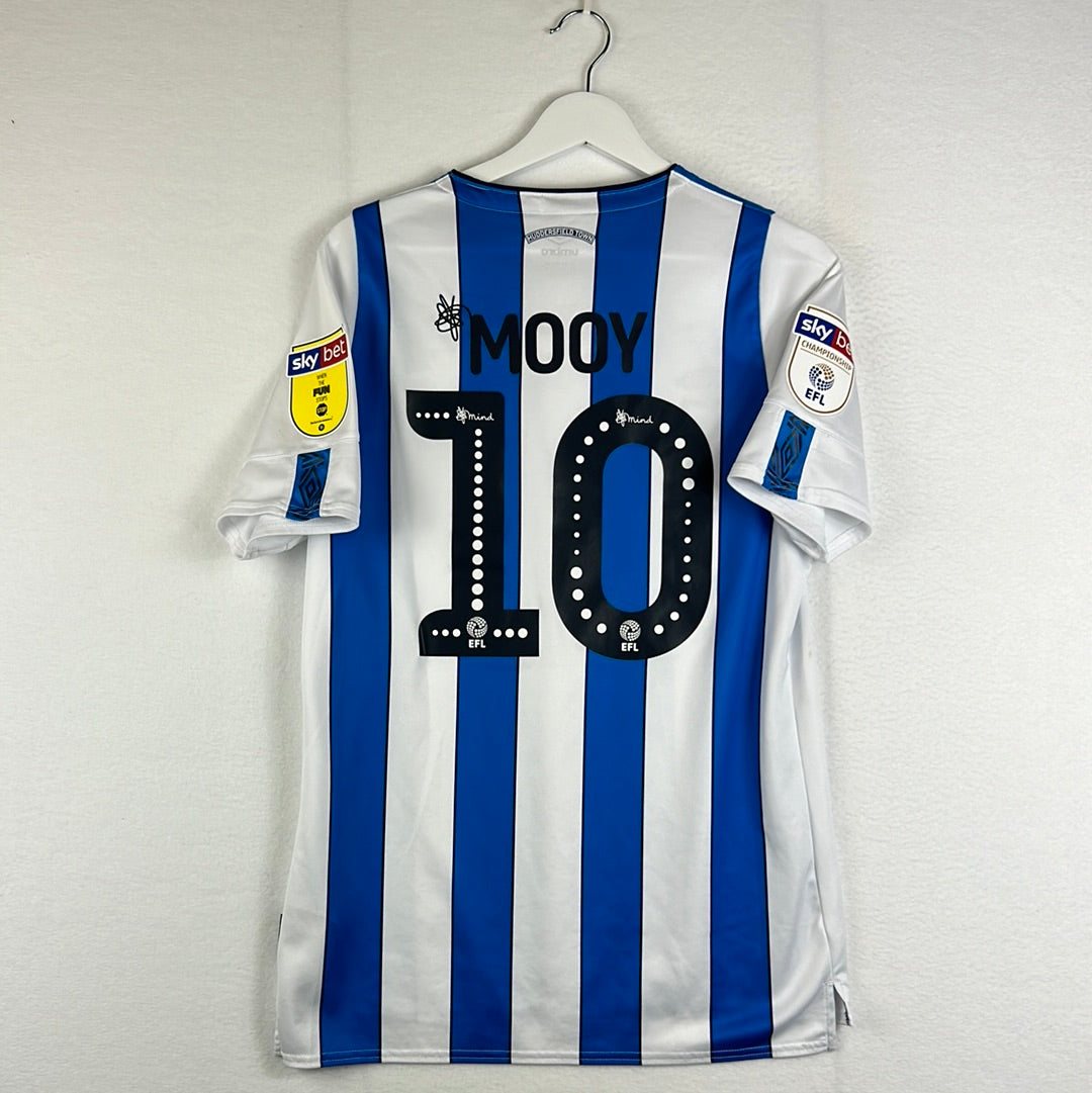 Huddersfield Town 2019/2020 Match Worn Home Shirt - Mooy 10