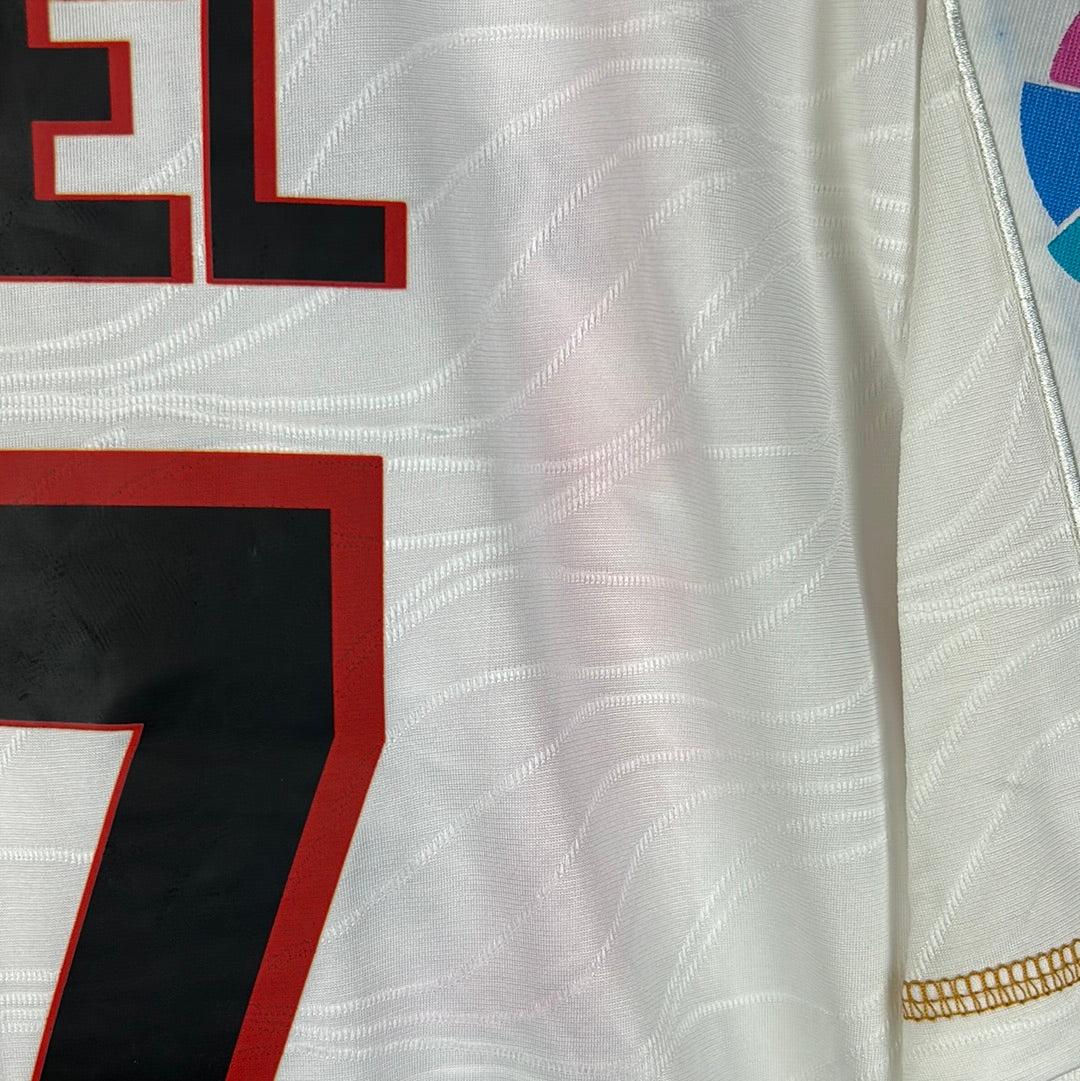 Sevilla 2008/2009 Player Issue Home Shirt - Capel 17