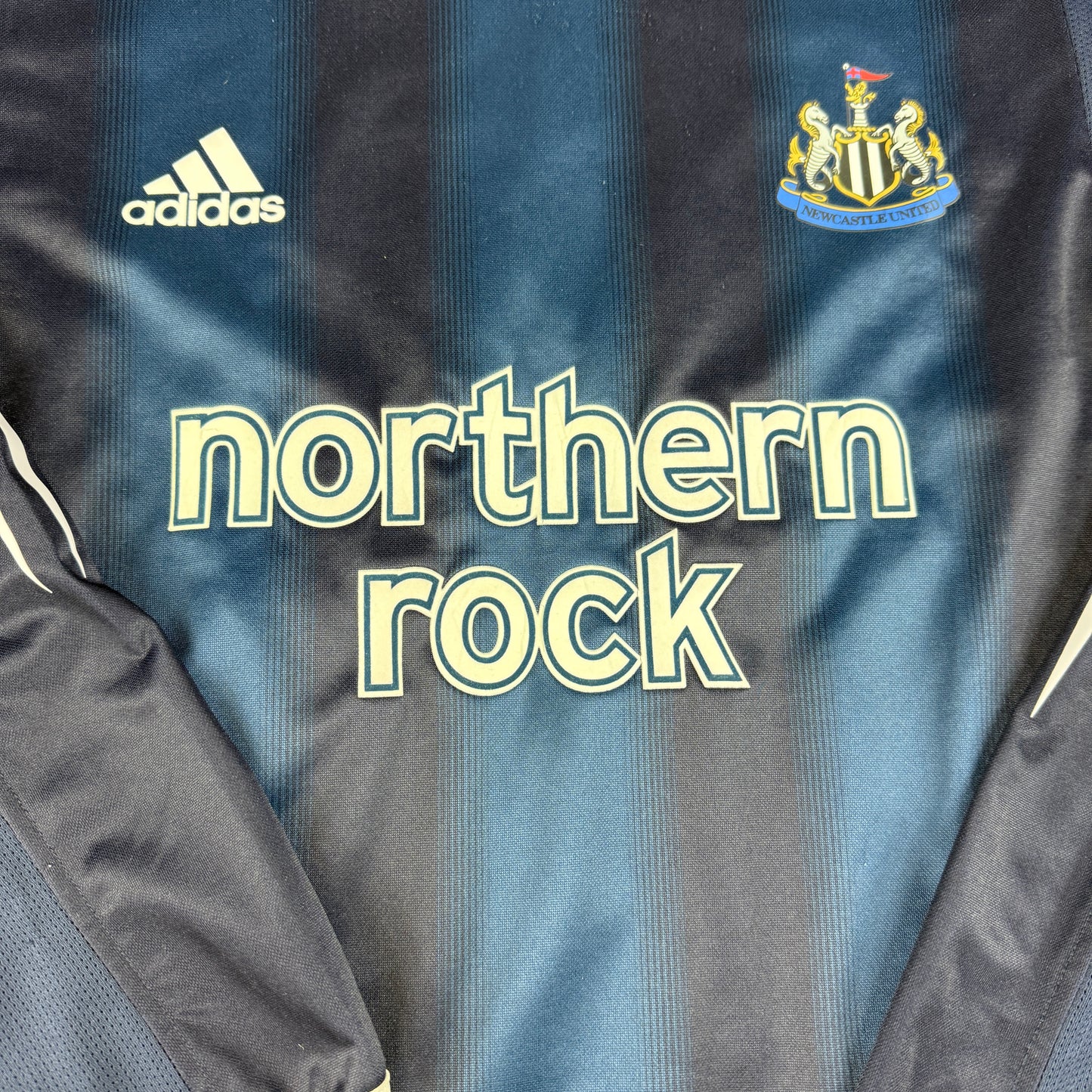 Newcastle United 2004/2005 Match Issued Away Shirt - Robert 32