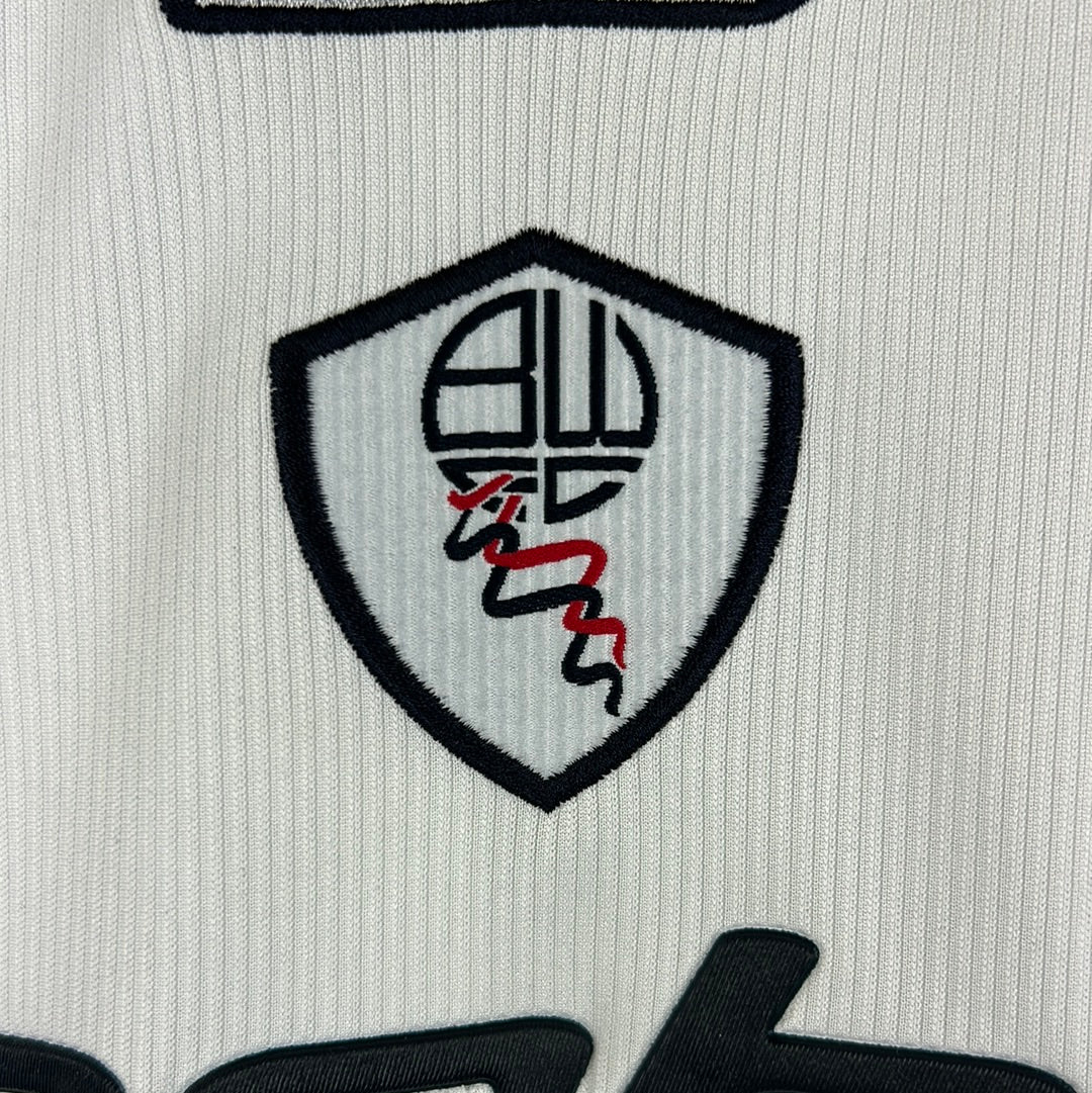 Bolton Wanderers 2000/2001 Player Issue Home Shirt - Summerbee 33