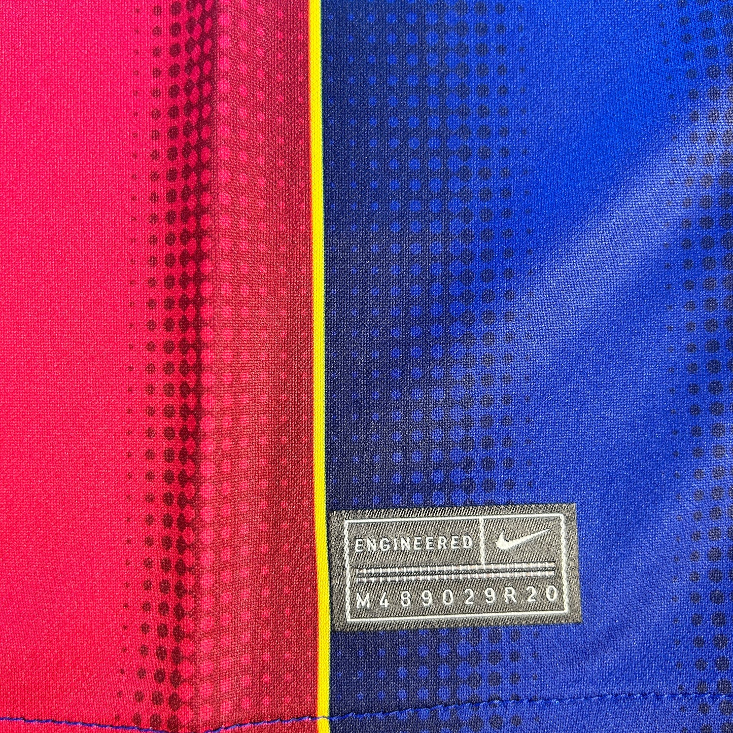Barcelona 2020/2021 Home Shirt - Medium - New with tags