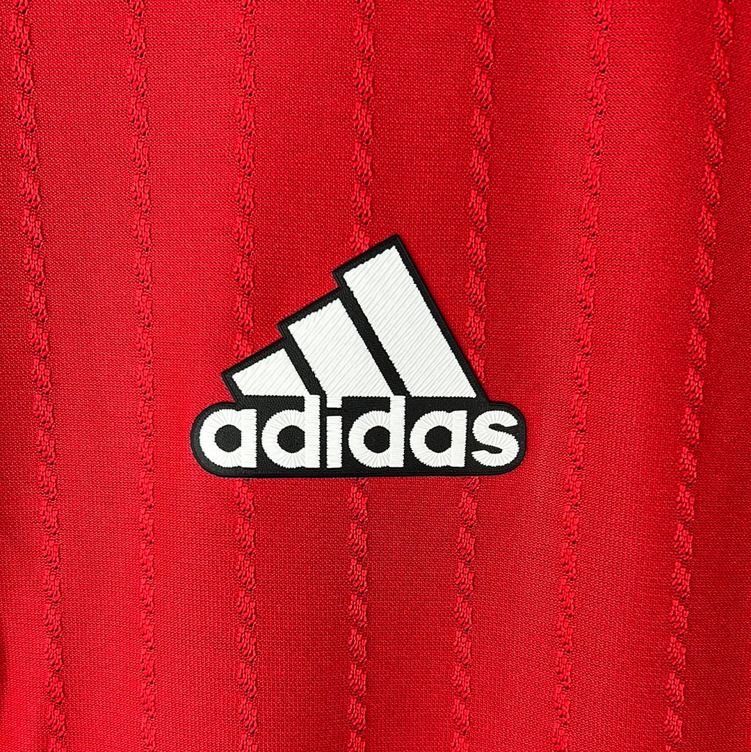 Manchester United 2022/2023 Player Issue Home Shirt - Size 7 (Large)