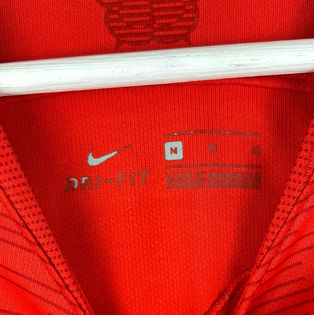 England 2018 Away Shirt - Medium Adult - Excellent Condition