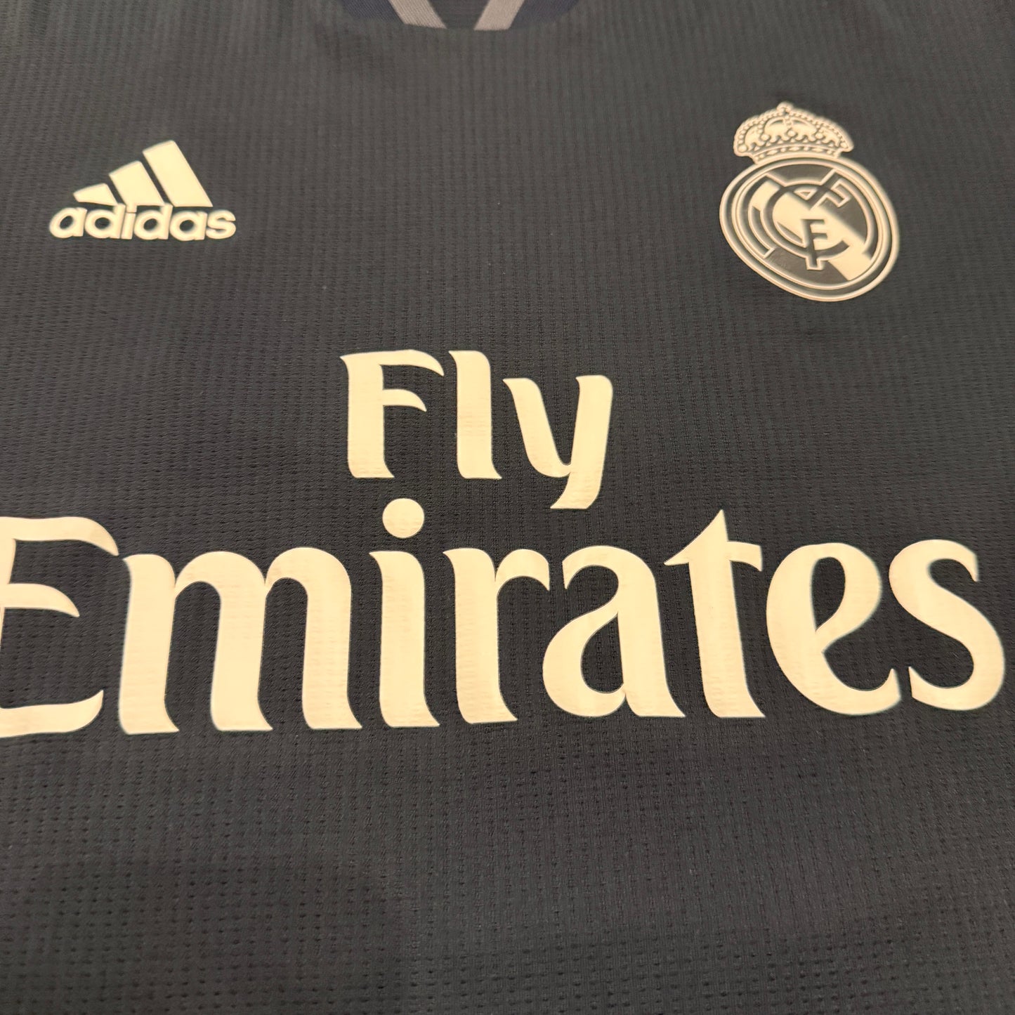 Real Madrid 2018/2019 Climachill Away Shirt - Large - Modric 10