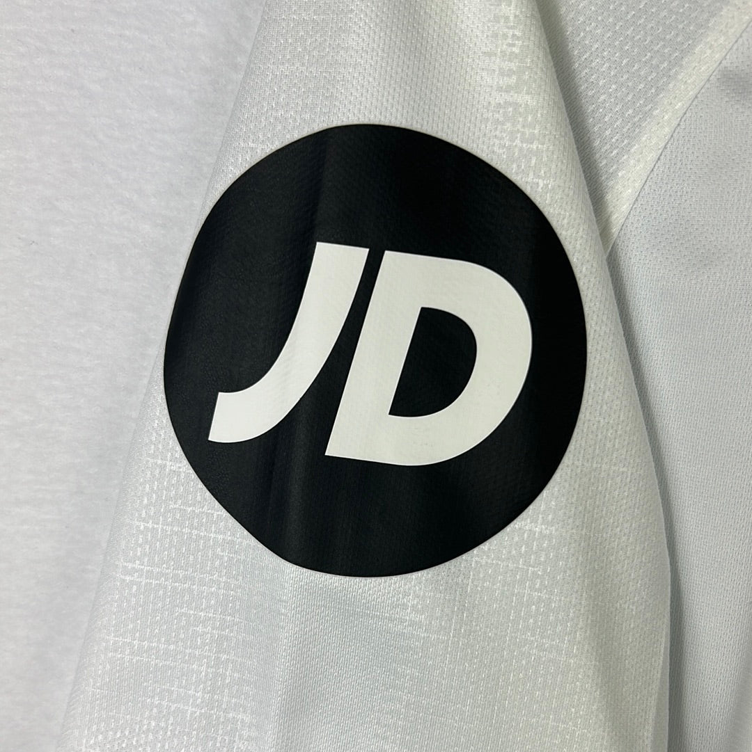 Brighton 2018/2019 Player Issued Home Shirt - Dunk Signed